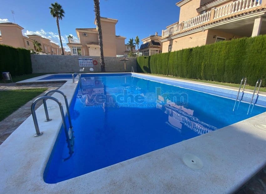 3 camera da letto Villa in vendita in Los Altos con piscina - 339.000 € (Rif: 8853258)