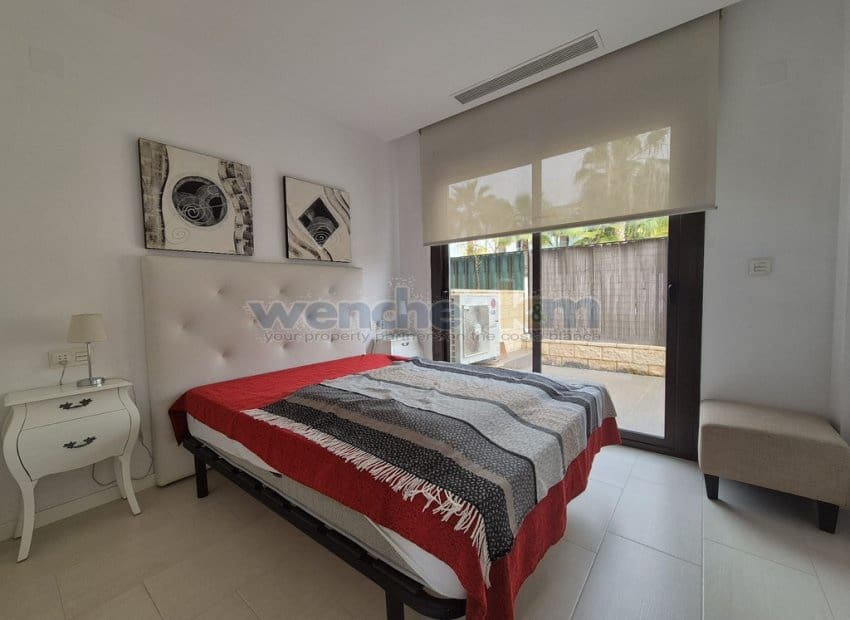 2 Zimmer Bungalow zu verkaufen in Ciudad Quesada mit Pool - 229.000 € (Ref: 8936167)