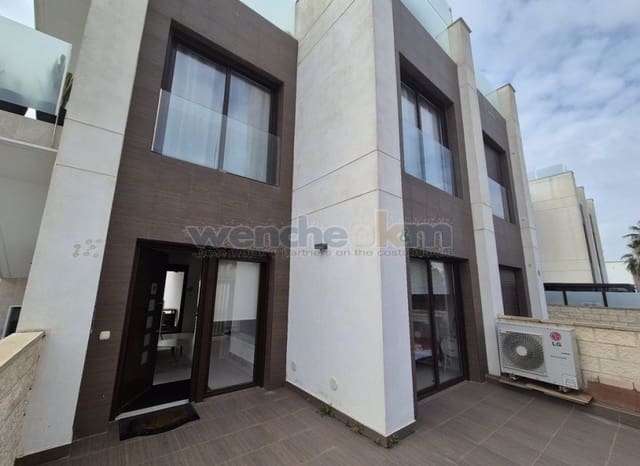 2 bedroom Bungalow for sale in Ciudad Quesada, Rojales with pool - € 229,000 (Ref: 8936167)