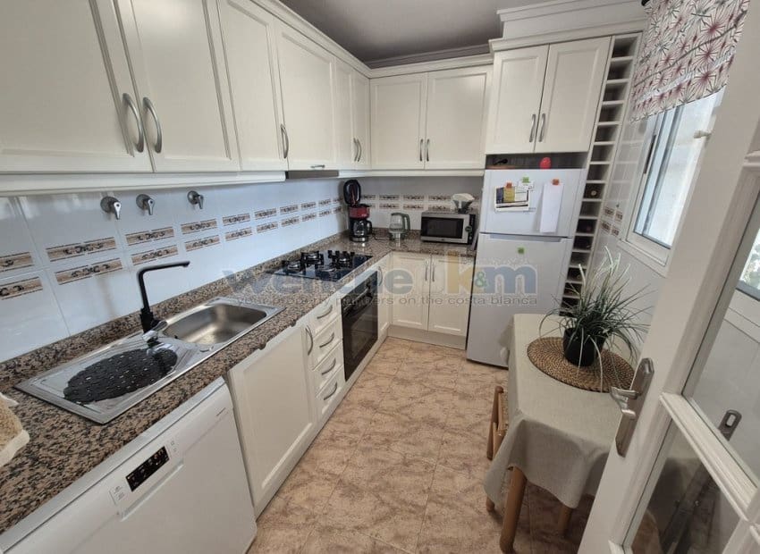 3 Zimmer Villa zu verkaufen in Los Altos mit Pool Garage - 270.000 € (Ref: 9383999)