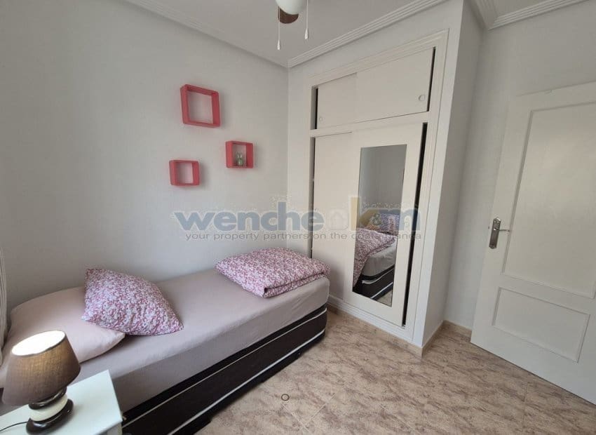 3 Zimmer Villa zu verkaufen in Los Altos mit Pool Garage - 270.000 € (Ref: 9383999)