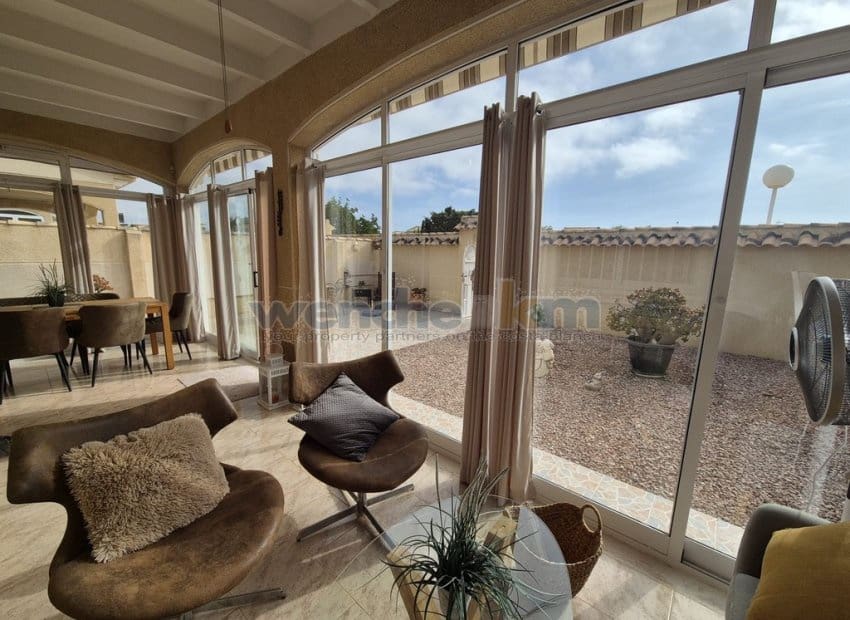 3 Zimmer Villa zu verkaufen in Los Altos mit Pool Garage - 270.000 € (Ref: 9383999)