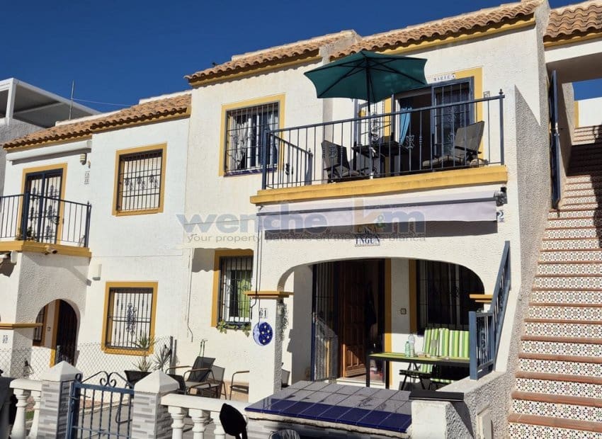 2 bedroom Apartment for sale in Los Altos with pool - € 149,950 (Ref: 9417427)