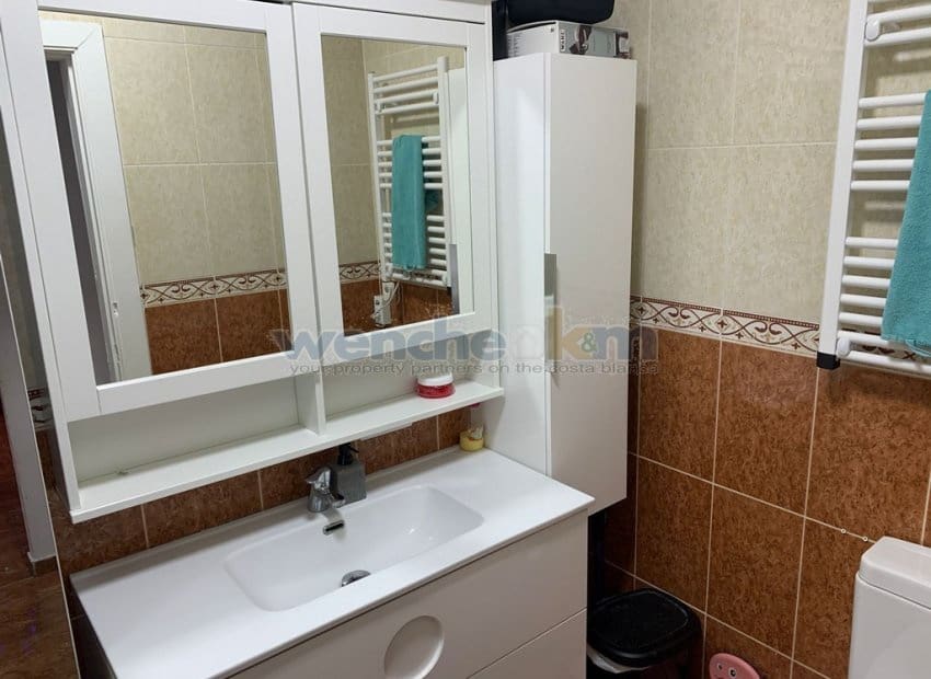 2 Zimmer Reihenhaus zu verkaufen in La Florida mit Pool - 145.000 € (Ref: 9473216)