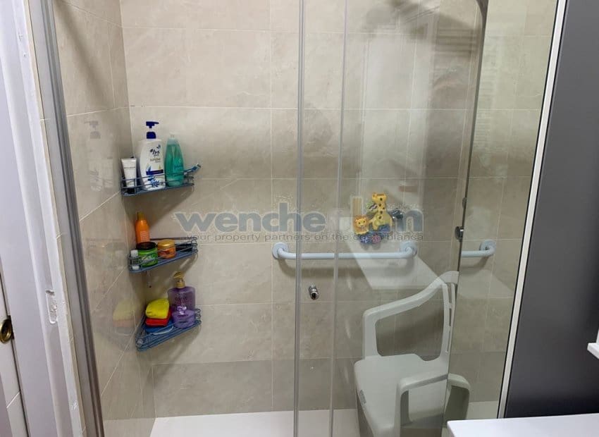 2 Zimmer Reihenhaus zu verkaufen in La Florida mit Pool - 145.000 € (Ref: 9473216)