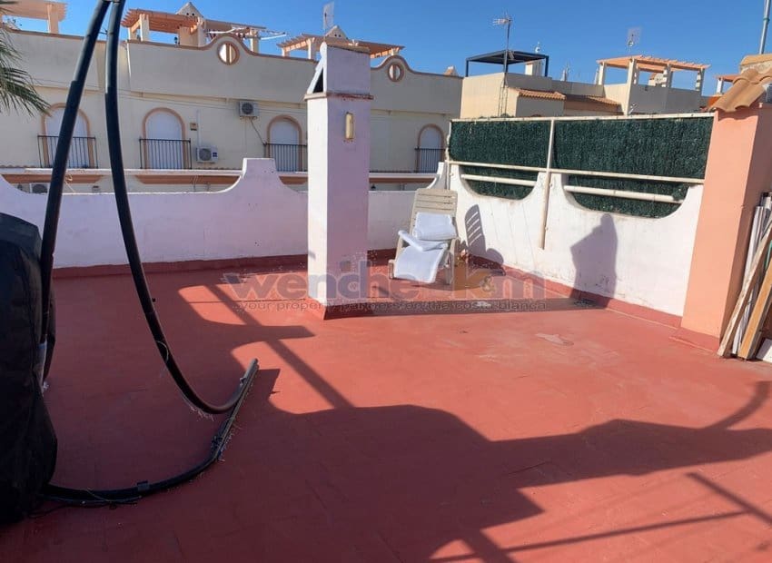 2 Zimmer Reihenhaus zu verkaufen in La Florida mit Pool - 145.000 € (Ref: 9473216)