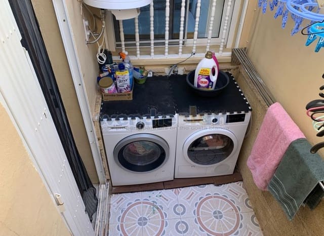 Adosado de 2 habitaciones en La Florida, Orihuela en venta con piscina - 145.000 € (Ref: 9473216)