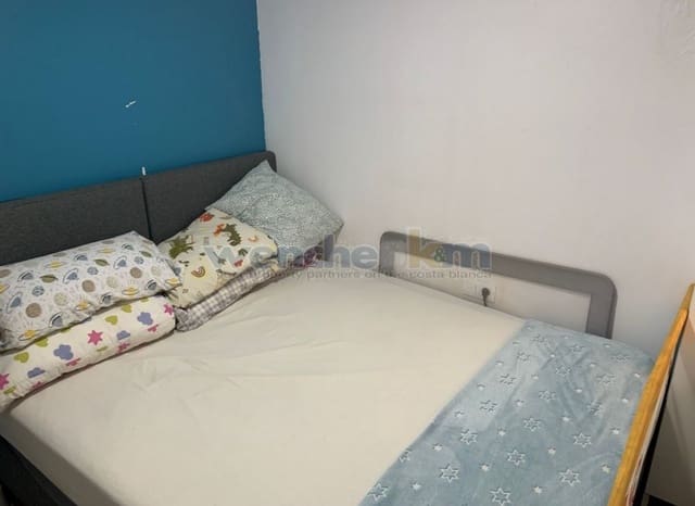 Adosado de 2 habitaciones en La Florida, Orihuela en venta con piscina - 145.000 € (Ref: 9473216)