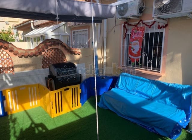 Adosado de 2 habitaciones en La Florida, Orihuela en venta con piscina - 145.000 € (Ref: 9473216)