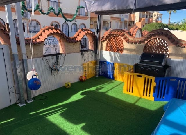 Adosado de 2 habitaciones en La Florida, Orihuela en venta con piscina - 145.000 € (Ref: 9473216)