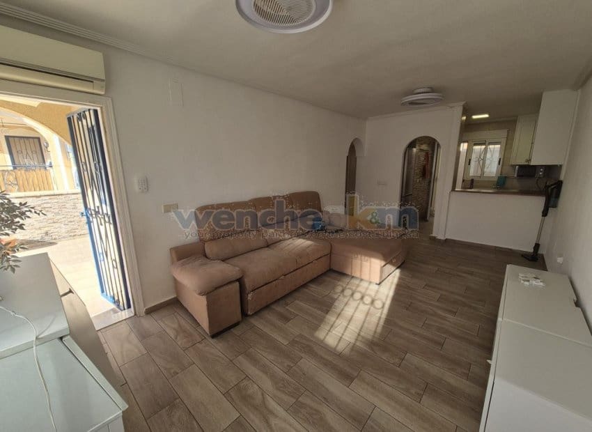 2 chambre Villa/Maison Semi-Mitoyenne à vendre à Los Altos avec piscine garage - 179 995 € (Ref: 9495283)