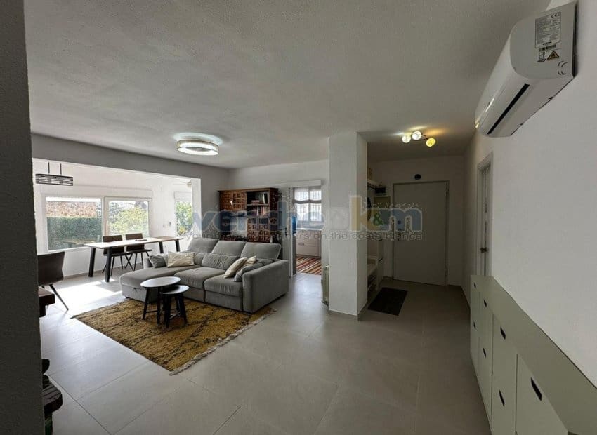 Chalet de 4 habitaciones en Los Balcones en venta con piscina garaje - 779.950 € (Ref: 9606374)