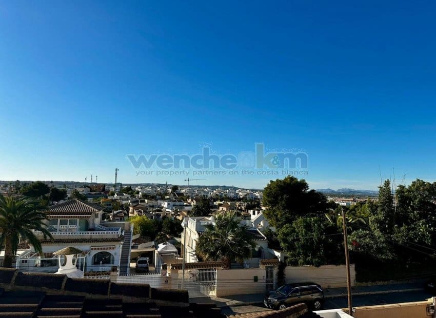 Chalet de 4 habitaciones en Los Balcones en venta con piscina garaje - 779.950 € (Ref: 9606374)
