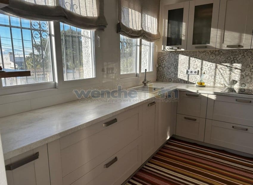 Chalet de 4 habitaciones en Los Balcones en venta con piscina garaje - 779.950 € (Ref: 9606374)