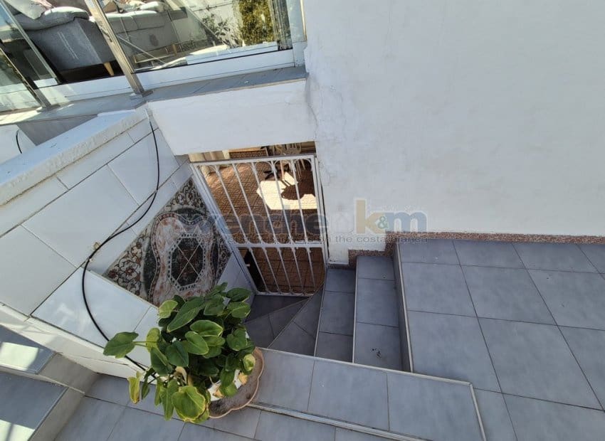 3 bedroom Villa for sale in Los Altos with pool garage - € 179,000 (Ref: 9618461)