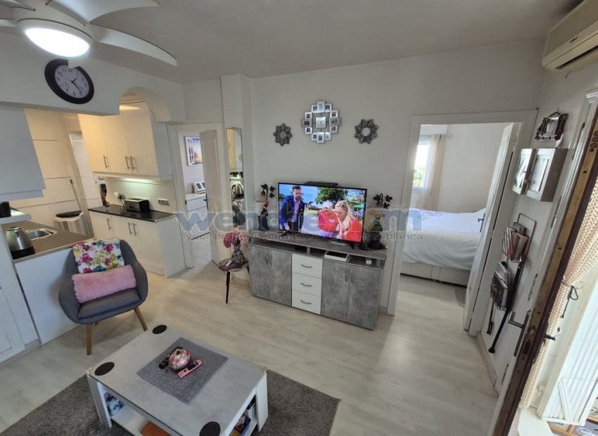 3 bedroom Villa for sale in Los Altos with pool garage - € 179,000 (Ref: 9618461)