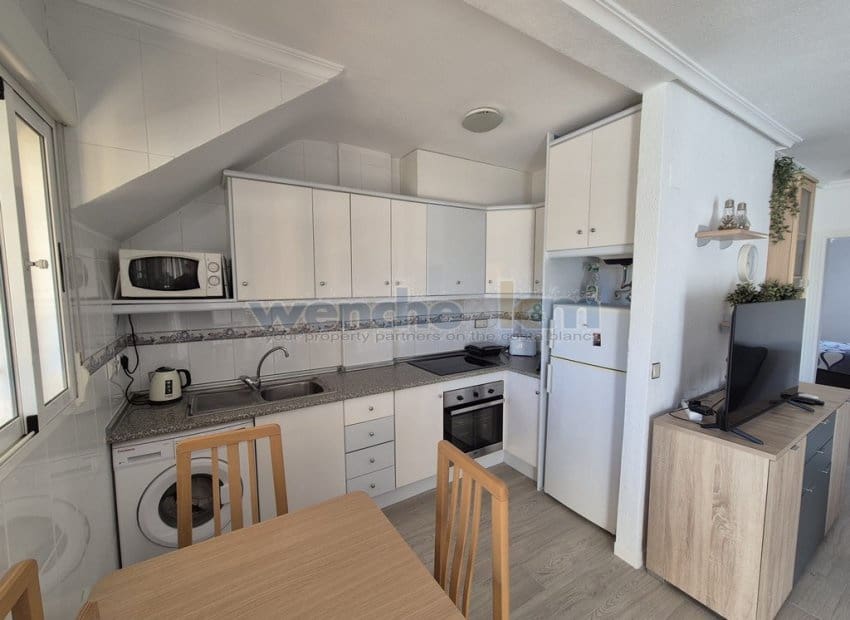 2 slaapkamer Bungalow te koop in Los Altos met zwembad - € 154.000 (Ref: 9641021)