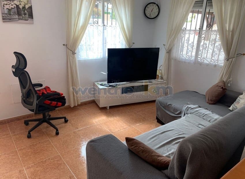 3 bedroom Villa for sale in Los Altos with pool garage - € 209,000 (Ref: 9730911)