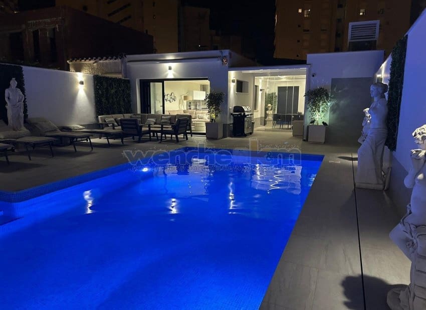 3 bedroom Semi-detached Villa for sale in Dehesa de Campoamor with pool - € 525,000 (Ref: 9753526)