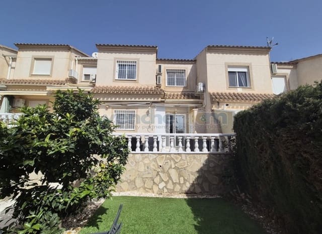 3 soverom Rekkehus til salgs i Las Filipinas med svømmebasseng garasje - € 159 950 (Ref: 9757787)