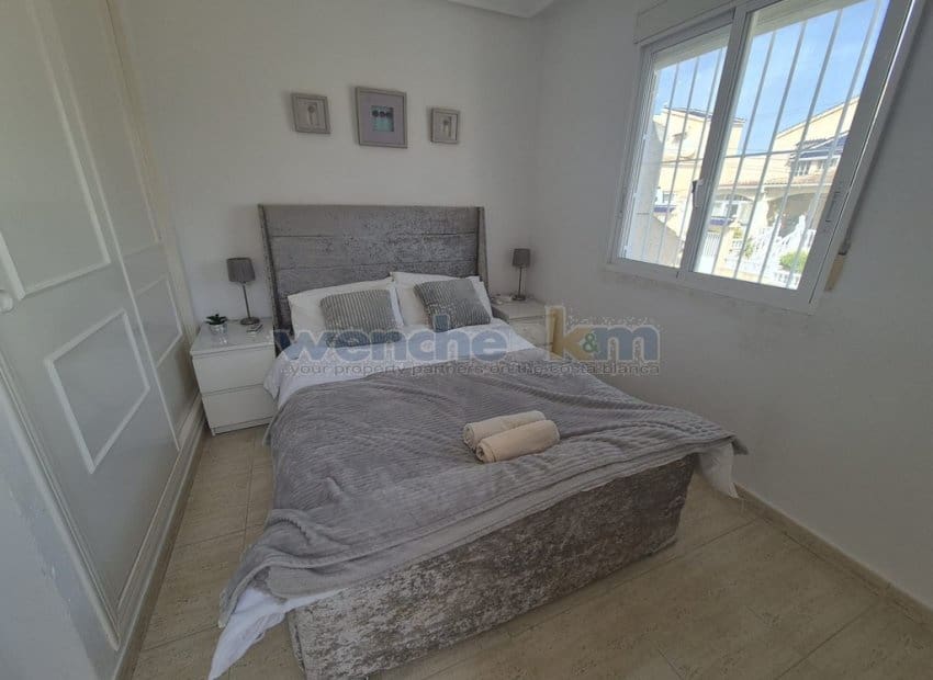 3 soverom Rekkehus til salgs i San Miguel de Salinas med svømmebasseng garasje - € 159 950 (Ref: 9757787)