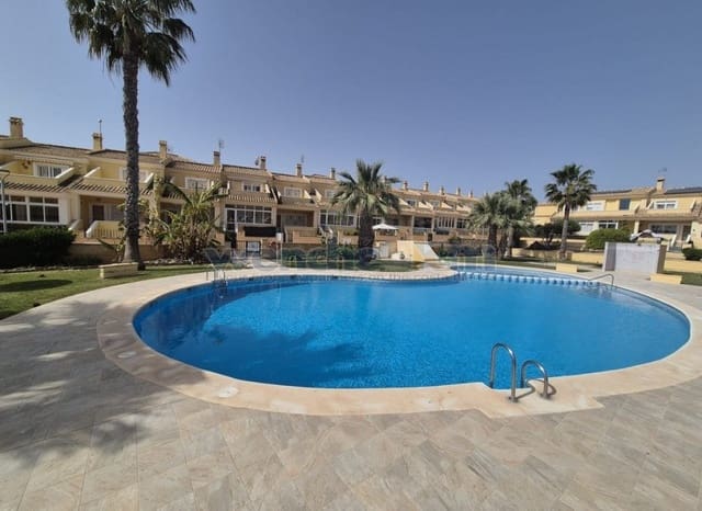 3 slaapkamer Rijtjeshuis te koop in Los Altos met zwembad garage - € 245.000 (Ref: 9761278)