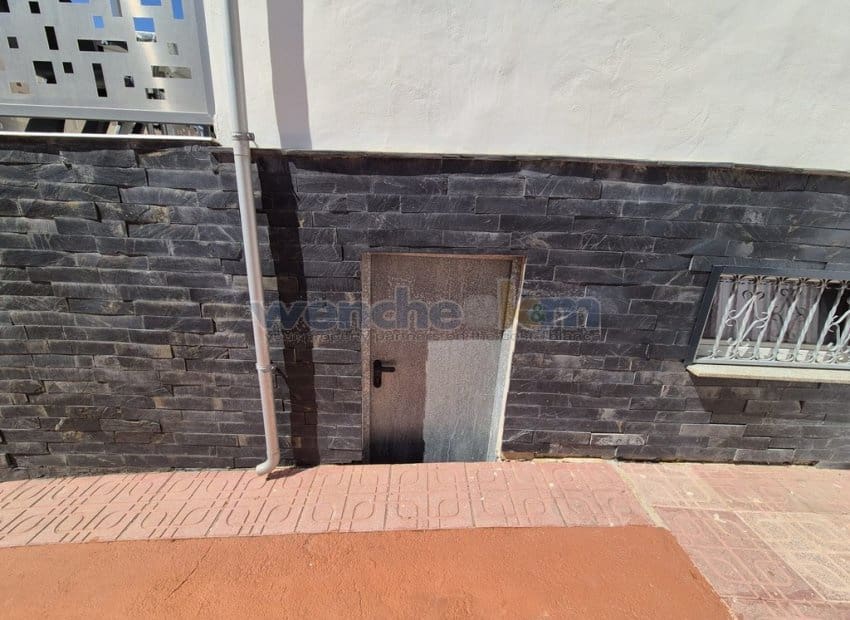 Pareado de 2 habitaciones en La Florida en venta con piscina garaje - 195.000 € (Ref: 9781383)