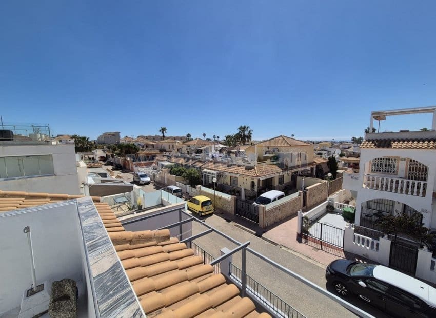 Pareado de 2 habitaciones en La Florida en venta con piscina garaje - 195.000 € (Ref: 9781383)