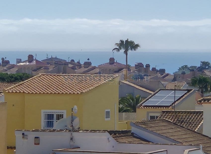 Pareado de 2 habitaciones en La Florida en venta con piscina garaje - 195.000 € (Ref: 9781383)