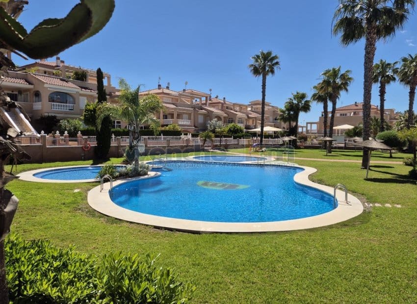 3 camera da letto Appartamento in vendita in Playa Flamenca con piscina - 189.000 € (Rif: 9834245)
