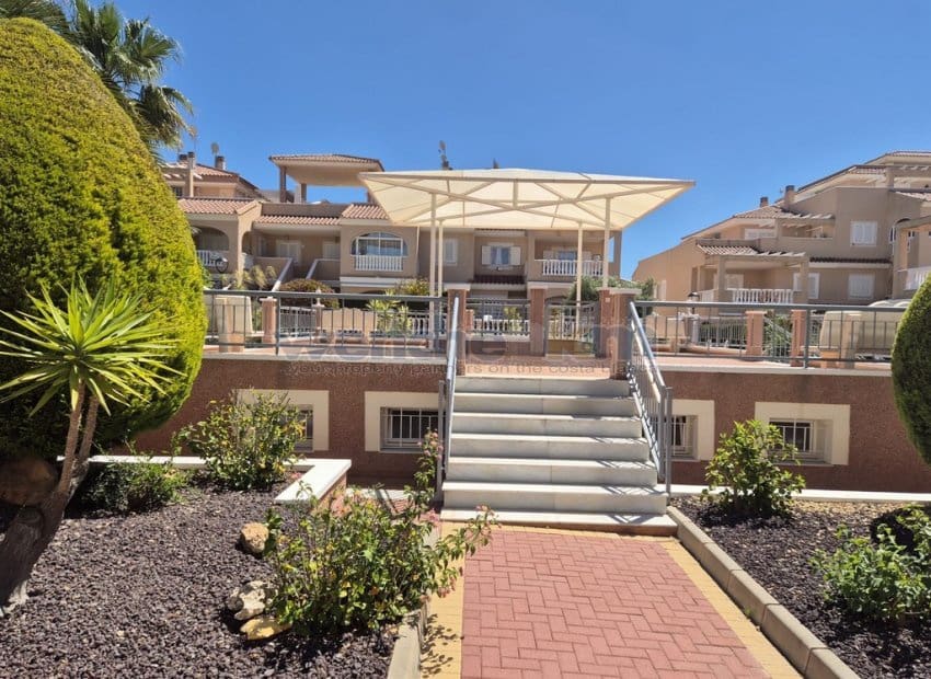 3 camera da letto Appartamento in vendita in Playa Flamenca con piscina - 189.000 € (Rif: 9834245)