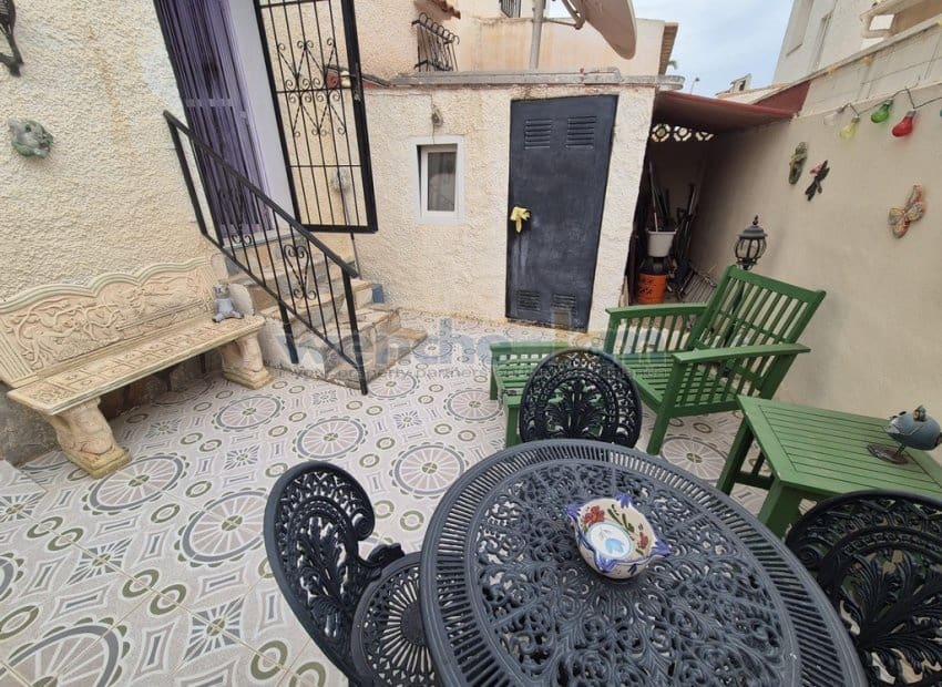 Pareado de 3 habitaciones en La Florida en venta con piscina - 179.950 € (Ref: 9971738)