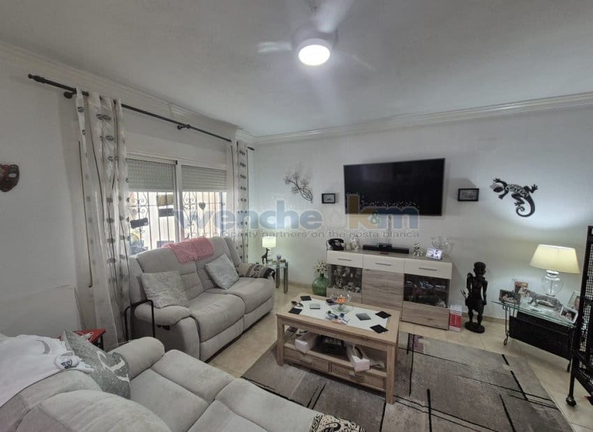 Pareado de 3 habitaciones en La Florida en venta con piscina - 179.950 € (Ref: 9971738)