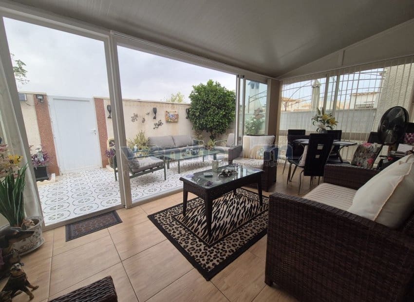 Pareado de 3 habitaciones en La Florida en venta con piscina - 179.950 € (Ref: 9971738)