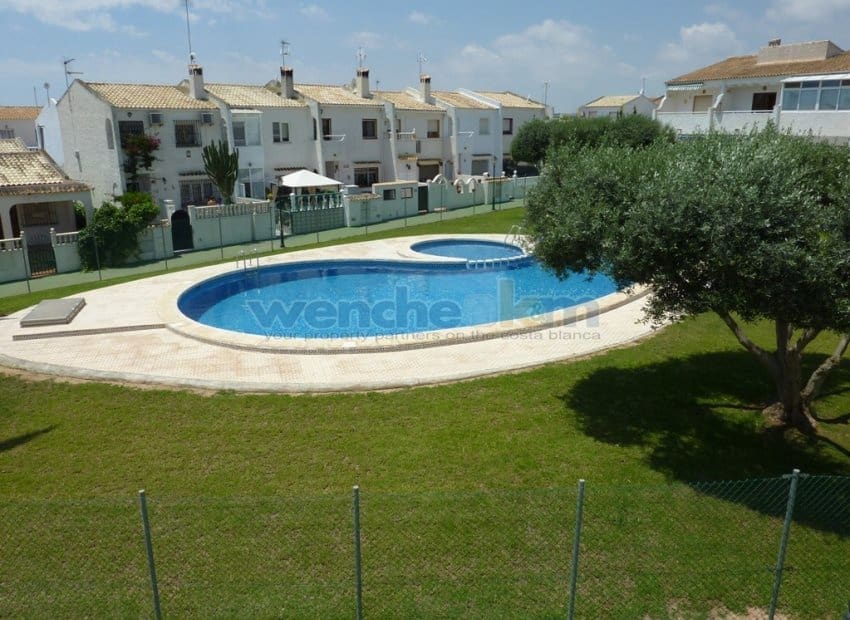 Pareado de 3 habitaciones en La Florida en venta con piscina - 179.950 € (Ref: 9971738)