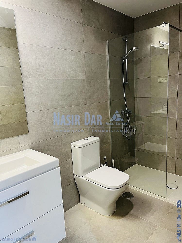 3 Zimmer Apartment zu verkaufen in Malaga Stadt mit Pool Garage - 950.000 € (Ref: 10001278)