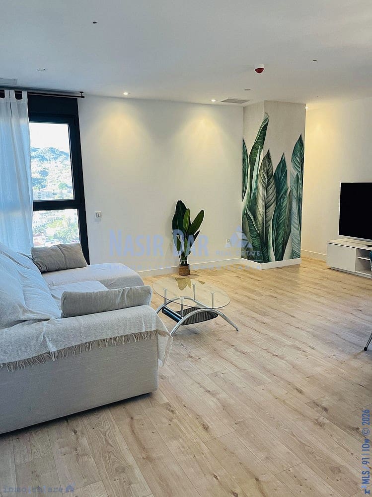 3 Zimmer Apartment zu verkaufen in Malaga Stadt mit Pool Garage - 950.000 € (Ref: 10001278)