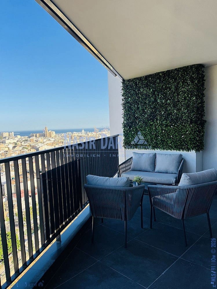 3 Zimmer Apartment zu verkaufen in Malaga Stadt mit Pool Garage - 950.000 € (Ref: 10001278)