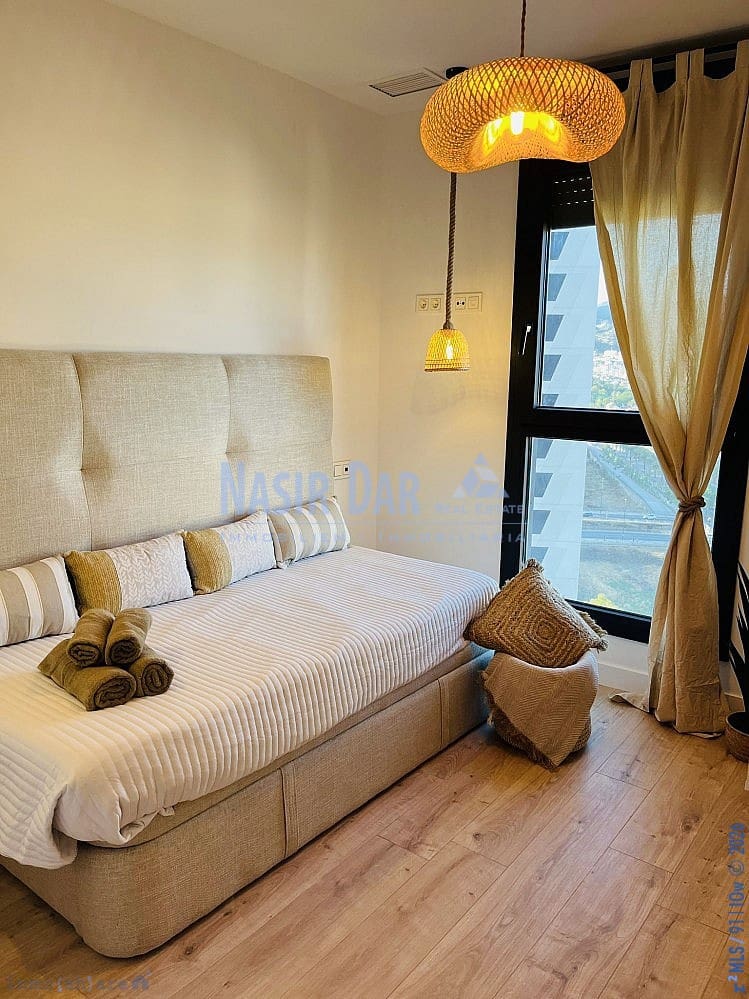 3 Zimmer Apartment zu verkaufen in Malaga Stadt mit Pool Garage - 950.000 € (Ref: 10001278)