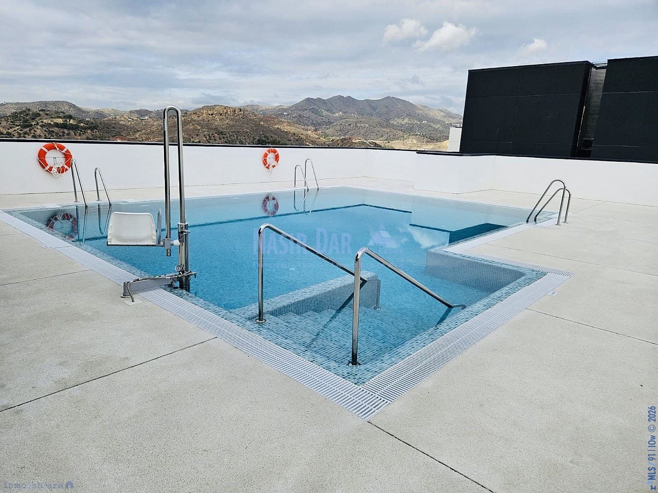 3 Zimmer Apartment zu verkaufen in Malaga Stadt mit Pool Garage - 950.000 € (Ref: 10001278)