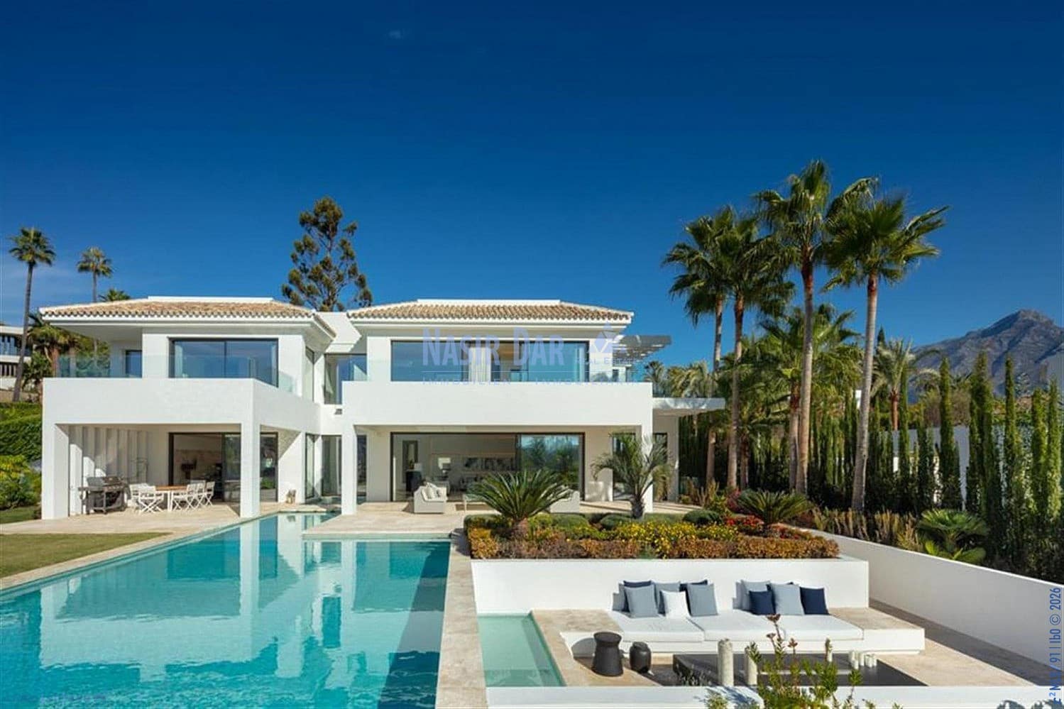 6 bedroom Townhouse for sale in Marbella with pool garage - € 6,500,000 (Ref: 10007753)