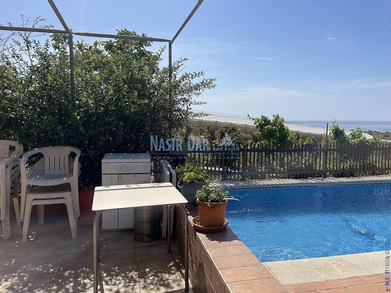 2 sovrum Hus till salu i Nerja med pool garage - 477 000 € (Ref: 10007898)