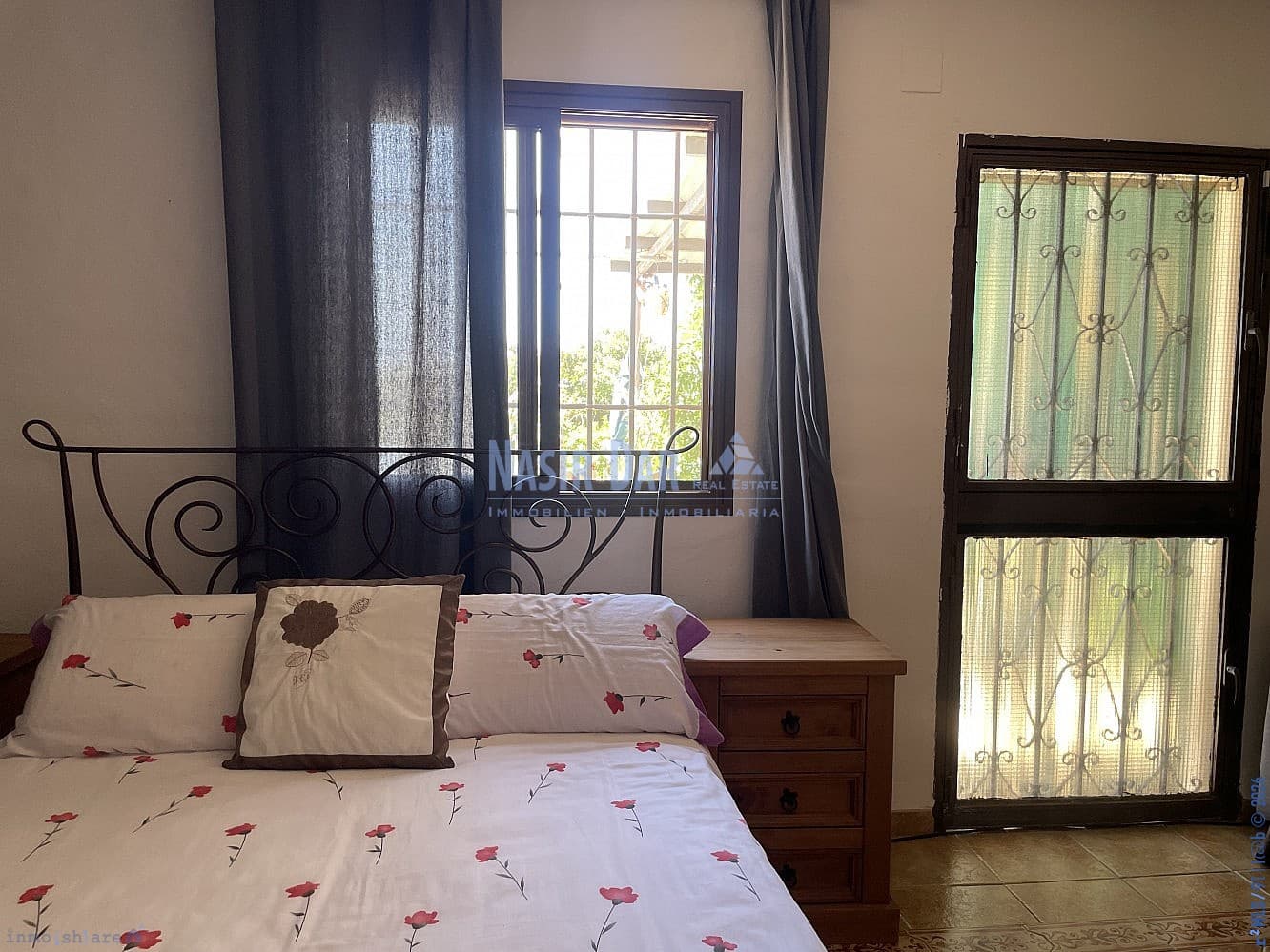 2 sovrum Hus till salu i Nerja med pool garage - 477 000 € (Ref: 10007898)