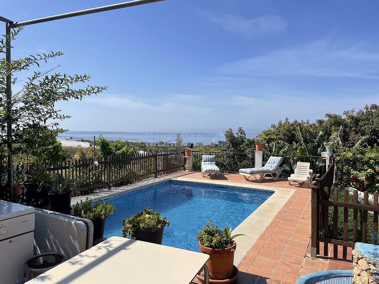 2 sovrum Hus till salu i Nerja med pool garage - 477 000 € (Ref: 10007898)