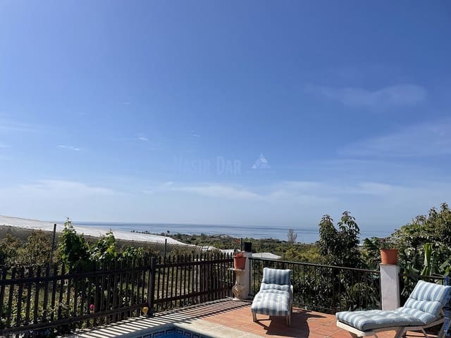 2 quarto Casa em Banda para venda em Centro, Nerja com piscina garagem - 477 000 € (Ref: 10007898)