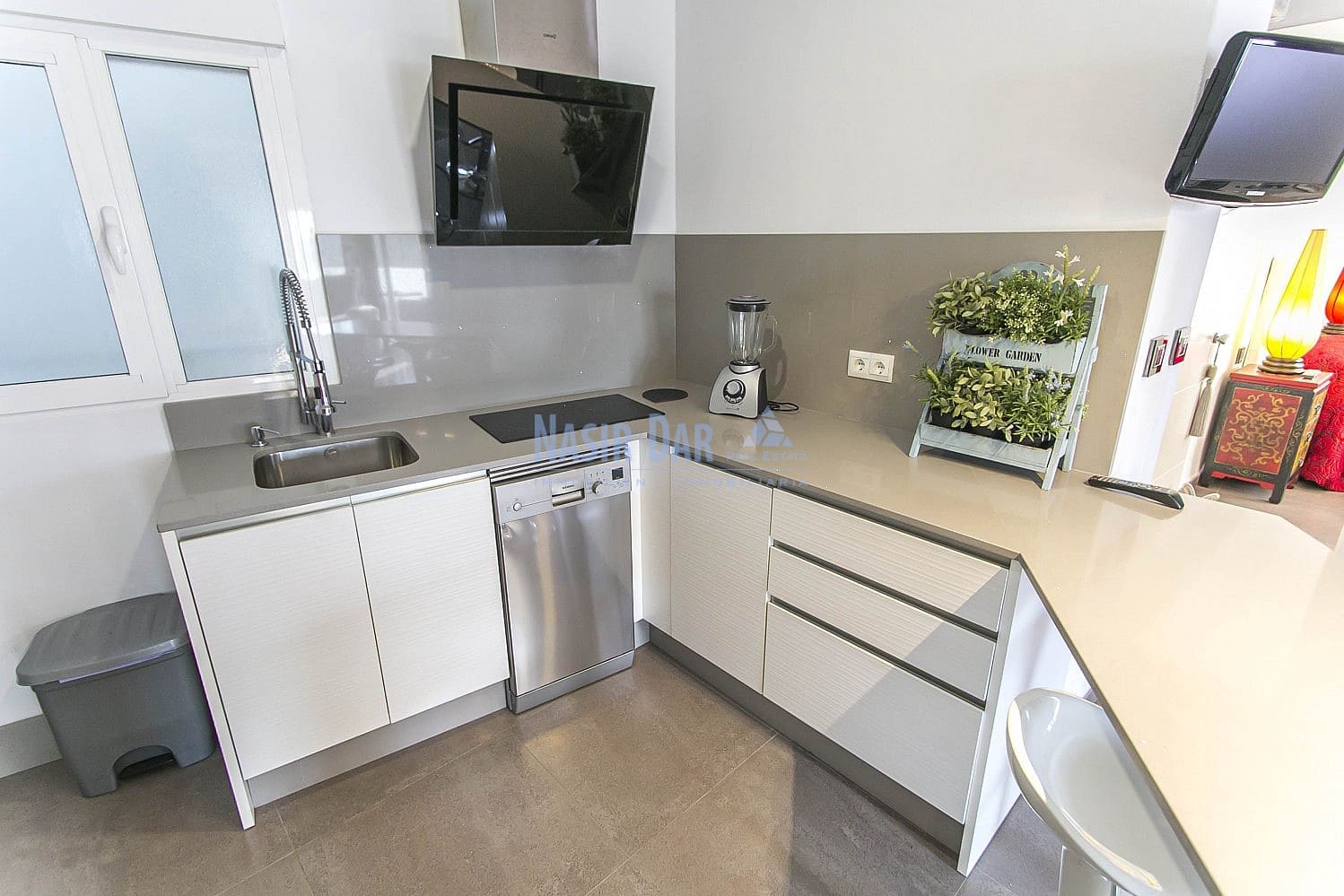 Appartement de 2 chambres de location de vacances à Nerja avec piscine - 609 € (Ref: 10009831)