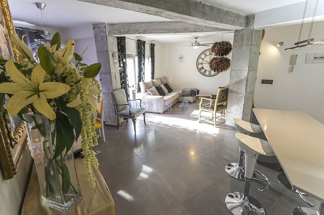 Appartement de 2 chambres de location de vacances à Centro, Nerja avec piscine - 609 € (Ref: 10009831)