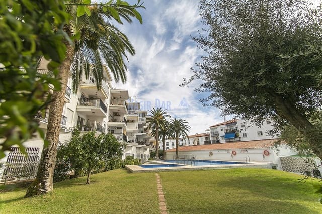 Appartement de 2 chambres de location de vacances à Centro, Nerja avec piscine - 609 € (Ref: 10009831)