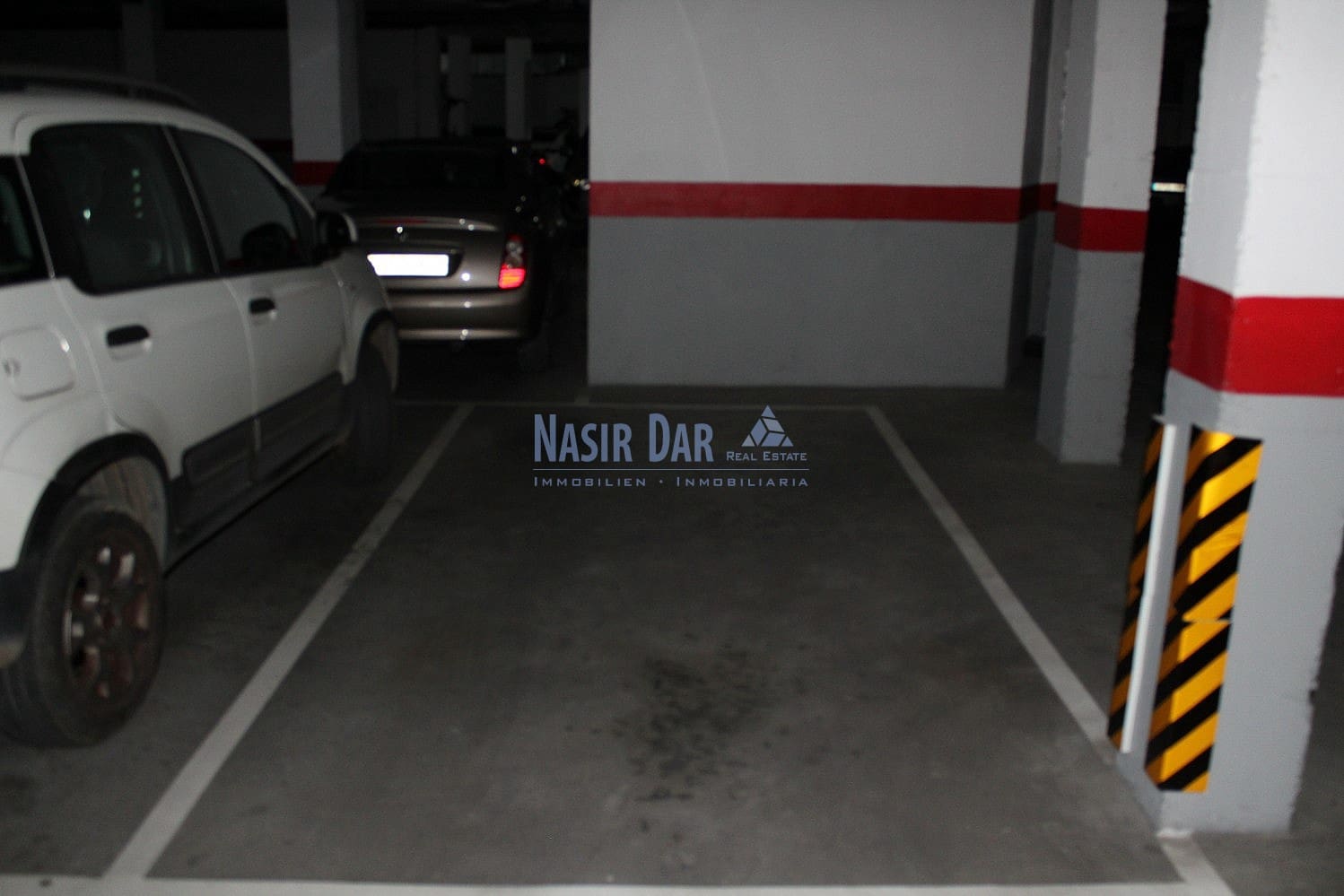 1 bedroom Apartment for sale in Nerja with garage - € 280,000 (Ref: 10017755)
