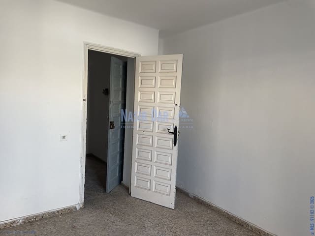 2 makuuhuone Omakotitalo myytävänä paikassa Centro, Nerja - 599 000 € (Ref: 10039009)